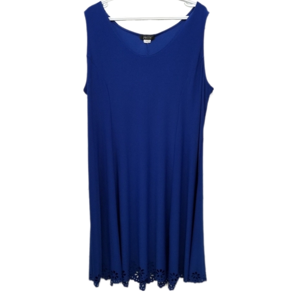PRETTY WOMAN | blue sleeveless swing dress
